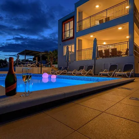 Luxury Dvornice Villa *